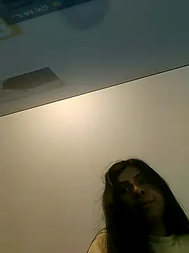 Snapshot of DanniValencia chatting on June 27, 2026, 8:59 pm DanniValencia online show from June 27, 2026, 8:59 pm