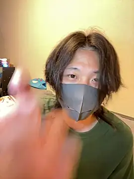 Snapshot of Natsu_x_ chatting on July 6, 2026, 2:46 pm Natsu x online show from July 6, 2026, 2:46 pm
