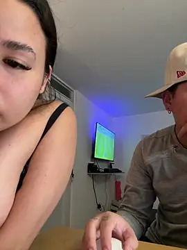 Snapshot of Lovers_room chatting on July 1, 2026, 3:18 am Lovers room online show from July 1, 2026, 3:18 am