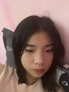 Snapshot of -Kempi- chatting on June 5, 2026, 9:04 am -Kempi- online show from June 5, 2026, 9:04 am
