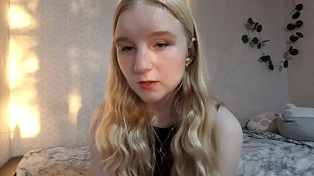 InnoBelle online show from June 6, 2026, 1:55 am