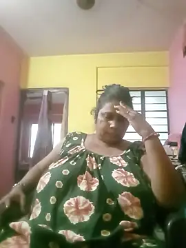 Snapshot of Sampa-hot-boudi chatting on June 18, 2026, 11:15 am Sampa-hot-boudi online show from June 18, 2026, 11:15 am