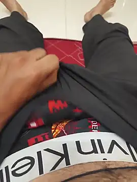 dmaxsex28 online show from June 28, 2026, 5:14 am