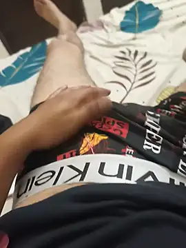 dmaxsex28 online show from June 25, 2026, 9:42 pm
