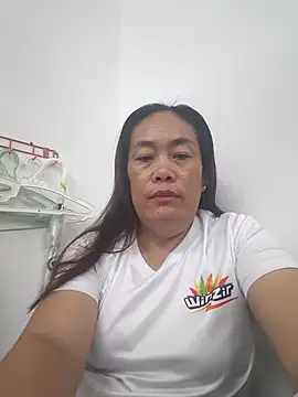 Snapshot of yensexy45 chatting on June 7, 2026, 3:39 pm yensexy45 online show from June 7, 2026, 3:39 pm