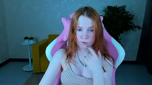 ari-kittyy online show from June 11, 2026, 4:09 am