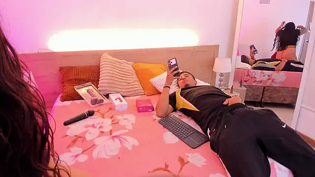 DreamHoney SJ online show from June 23, 2026, 12:36 pm