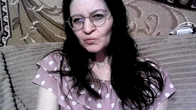 Snapshot of Dear_Annet chatting on June 26, 2026, 10:48 pm Dear Annet online show from June 26, 2026, 10:48 pm