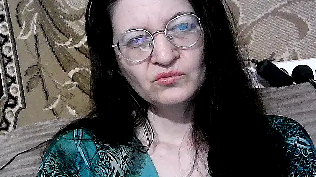 Snapshot of Dear_Annet chatting on July 21, 2026, 7:59 pm Dear Annet online show from July 21, 2026, 7:59 pm