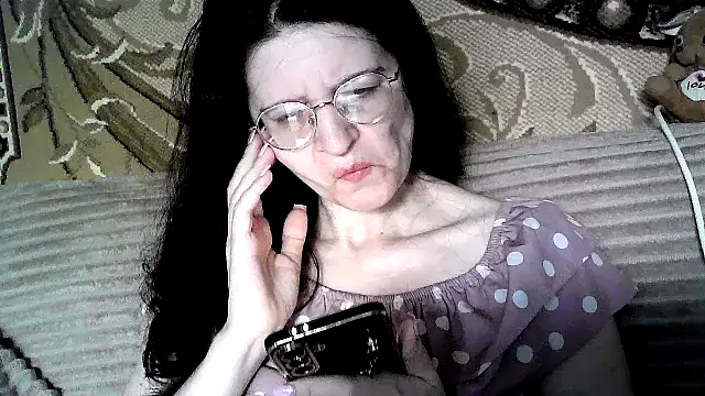Snapshot of Dear_Annet chatting on June 11, 2026, 10:01 am Dear Annet online show from June 11, 2026, 10:01 am
