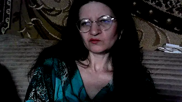 Snapshot of Dear_Annet chatting on July 3, 2026, 12:00 pm Dear Annet online show from July 3, 2026, 12:00 pm