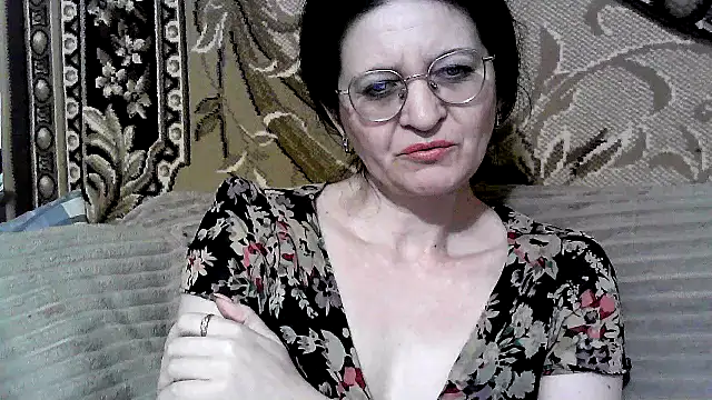 Snapshot of Dear_Annet chatting on June 17, 2026, 6:40 pm Dear Annet online show from June 17, 2026, 6:40 pm