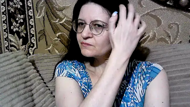 Snapshot of Dear_Annet chatting on July 15, 2026, 7:43 pm Dear Annet online show from July 15, 2026, 7:43 pm