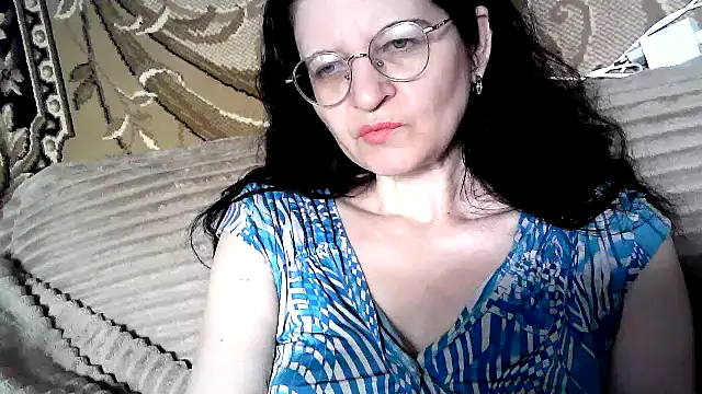 Snapshot of Dear_Annet chatting on June 15, 2026, 10:15 am Dear Annet online show from June 15, 2026, 10:15 am