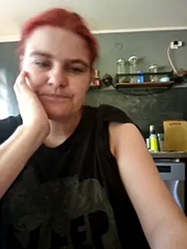 Snapshot of GoldenWifee chatting on June 24, 2026, 5:06 am GoldenWifee online show from June 24, 2026, 5:06 am