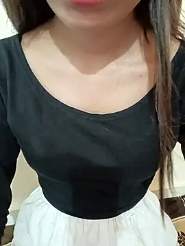 Snapshot of Nidhima-Singh chatting on June 12, 2026, 4:38 pm Nidhima-Singh online show from June 12, 2026, 4:38 pm