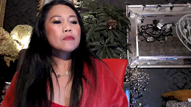 Hornygirltheone online show from October 31, 2025, 12:40 am