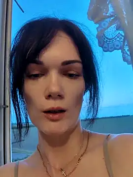 Tatia F online show from June 5, 2026, 5:51 pm