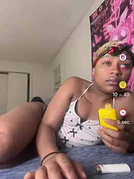 Snapshot of Prettywettkittycc chatting on June 28, 2026, 5:58 am Prettywettkittycc online show from June 28, 2026, 5:58 am