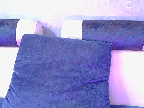Snapshot of cute-iraa chatting on July 7, 2026, 7:45 am cute-iraa online show from July 7, 2026, 7:45 am