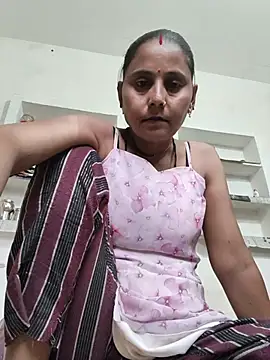Snapshot of Karishna_hot chatting on July 9, 2026, 1:21 pm Karishna hot online show from July 9, 2026, 1:21 pm