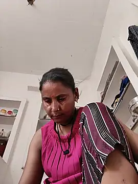 Snapshot of Karishna_hot chatting on July 7, 2026, 3:53 am Karishna hot online show from July 7, 2026, 3:53 am