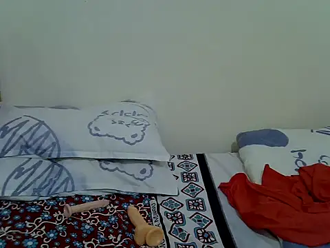 Trixiepixy online show from July 29, 2026, 3:55 pm