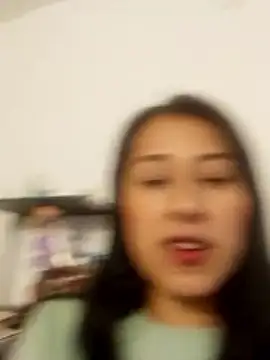 Snapshot of ELY_FE_ chatting on June 12, 2026, 3:04 am ELY FE online show from June 12, 2026, 3:04 am