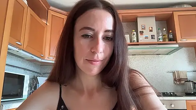 Flamingo Queen online show from July 23, 2026, 4:43 am