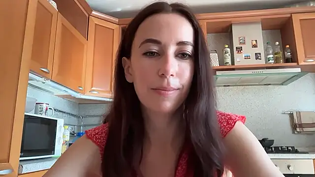 Flamingo Queen online show from July 10, 2026, 5:29 am