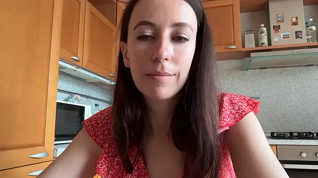 Flamingo Queen online show from June 19, 2026, 6:08 am