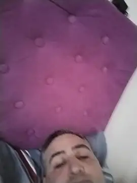 sedentalmaduro online show from June 14, 2026, 2:07 pm