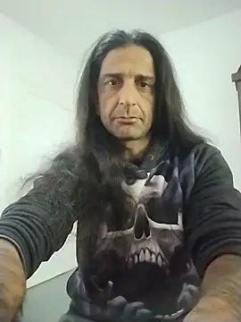 Nightcrawlers online show from June 14, 2026, 8:32 pm
