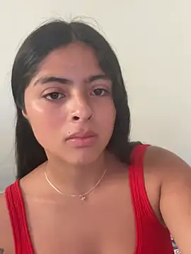 Snapshot of canelareina chatting on June 18, 2026, 6:24 pm canelareina online show from June 18, 2026, 6:24 pm
