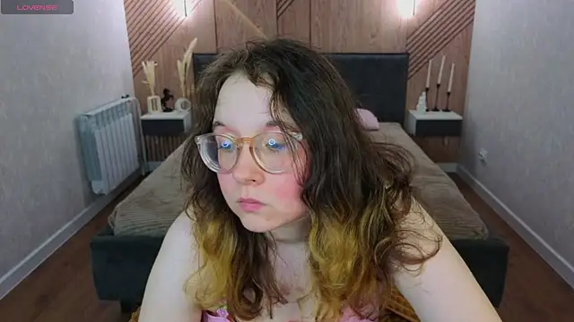 Aleks-casterrr online show from June 11, 2026, 5:10 pm