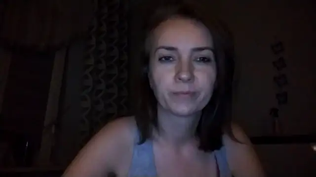 Snapshot of JenniferAlone chatting on August 2, 2026, 8:06 pm JenniferAlone online show from August 2, 2026, 8:06 pm