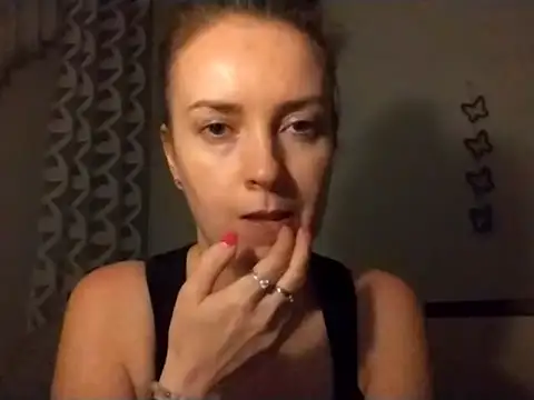 Snapshot of JenniferAlone chatting on July 15, 2026, 8:05 pm JenniferAlone online show from July 15, 2026, 8:05 pm