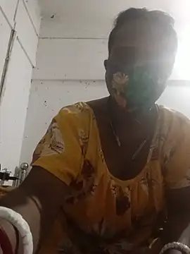 Simi-hot-boudi online show from June 9, 2026, 6:09 pm