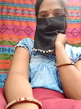 Tanvi-j online show from July 13, 2026, 5:51 am