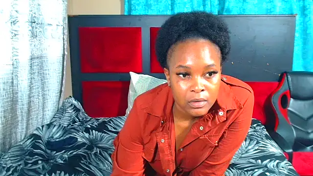 Snapshot of Lavendaxx chatting on June 29, 2026, 8:30 pm Lavendaxx online show from June 29, 2026, 8:30 pm