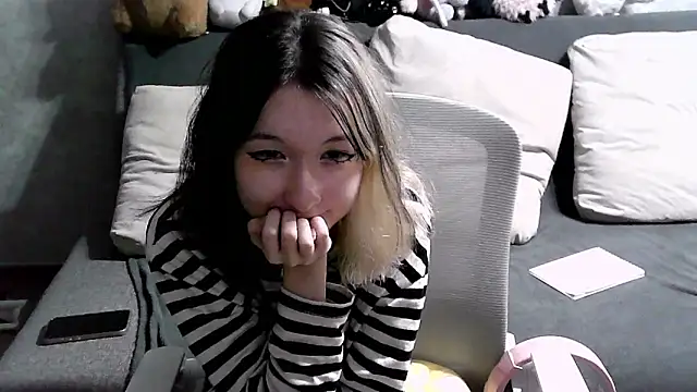 Lilfain baby online show from July 28, 2026, 3:21 pm