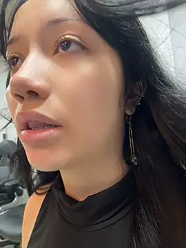 Snapshot of BarbieBonnet chatting on July 27, 2026, 7:21 pm BarbieBonnet online show from July 27, 2026, 7:21 pm