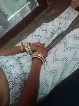 sexybhabi114 online show from July 20, 2026, 5:04 pm