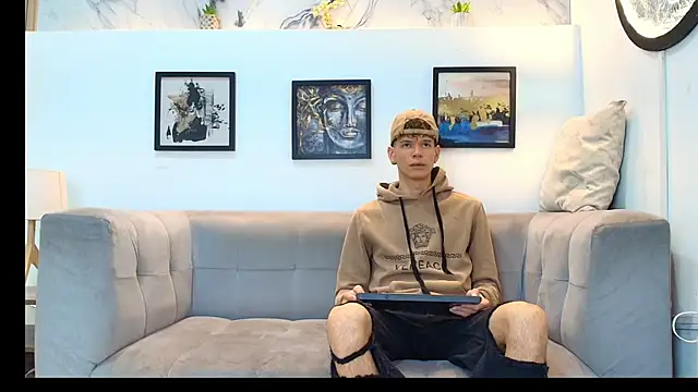 Hot skinny guys online show from June 13, 2026, 7:23 pm