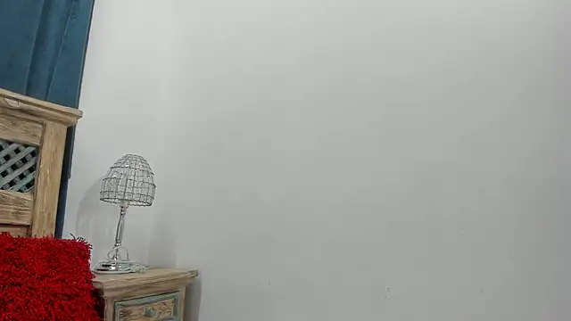 Snapshot of Melaniie_fox_ chatting on July 8, 2026, 1:30 am Melaniie fox online show from July 8, 2026, 1:30 am