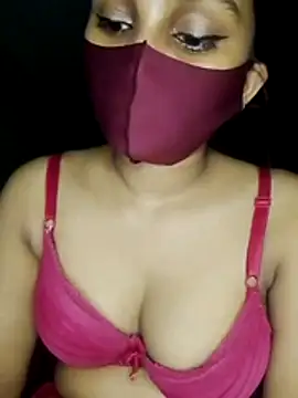 Snapshot of Ishaniya chatting on July 28, 2026, 8:12 pm Ishaniya online show from July 28, 2026, 8:12 pm