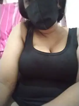 darkrlips online show from July 22, 2026, 2:57 am