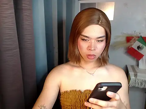Snapshot of Horny_HoneyX chatting on July 8, 2026, 7:42 am Horny HoneyX online show from July 8, 2026, 7:42 am