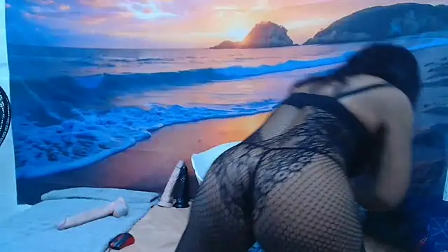 VelvetVixenMilf online show from July 28, 2026, 5:12 pm