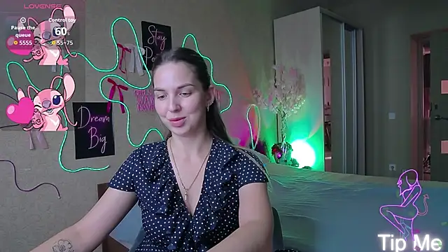 babbyalexandra online show from July 27, 2026, 3:08 pm